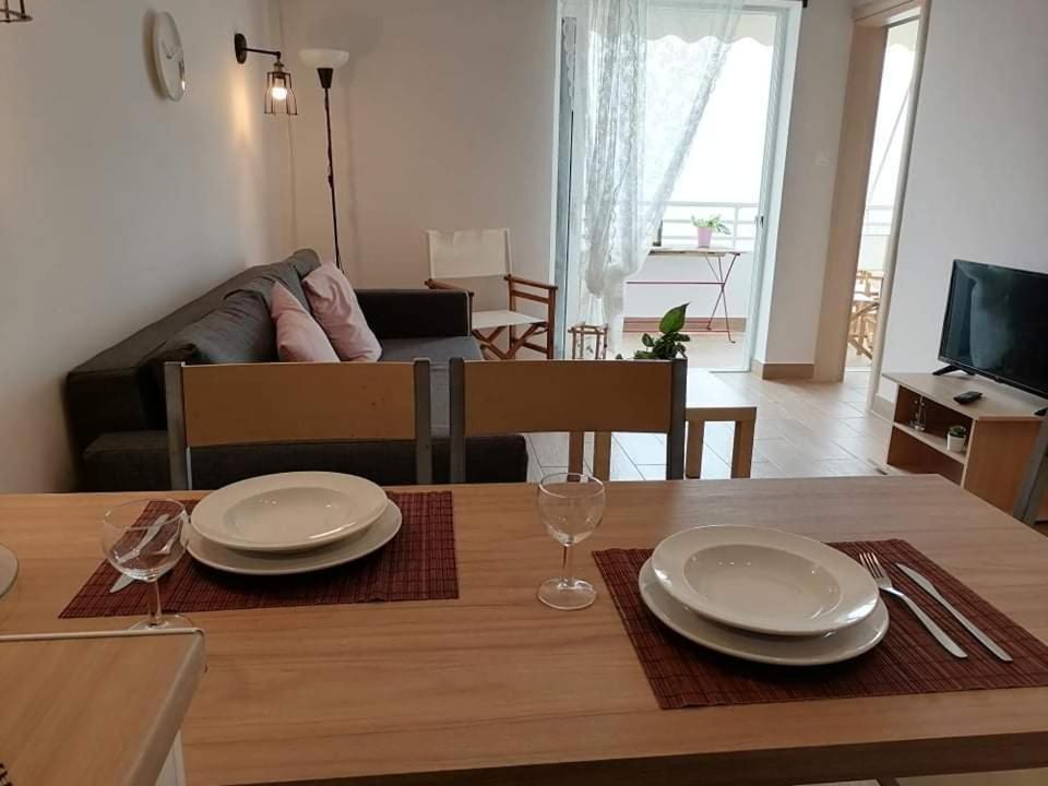 Atlas Endless Blue Apartment Loutraki  Exterior photo
